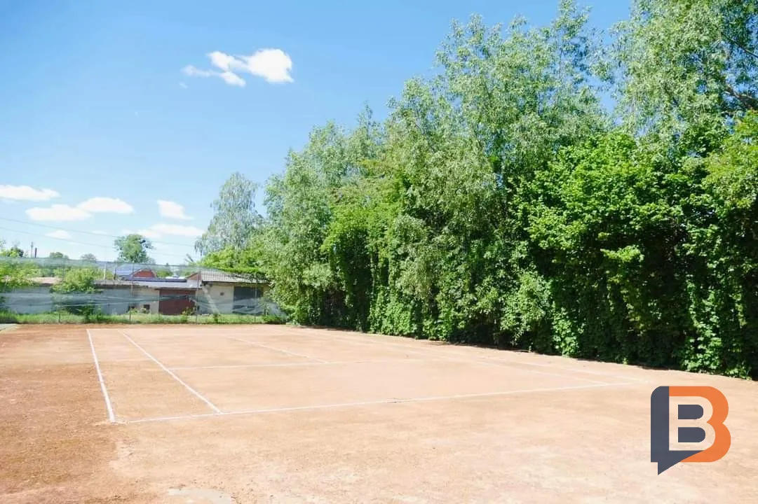 Калуш облаштує тенісний корт у ліцеї №2 за 2,3 мільйона гривень